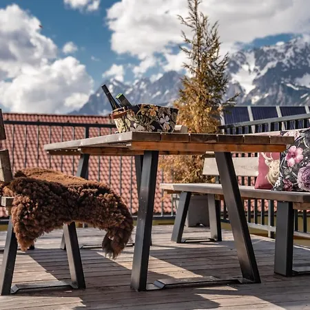 W - Auf Der Planai -zu Jeder Jahreszeit Casa de Férias Schladming